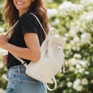 Vintage Coach Sonoma Sling Bag in Bone Colored Pebbled Leather.